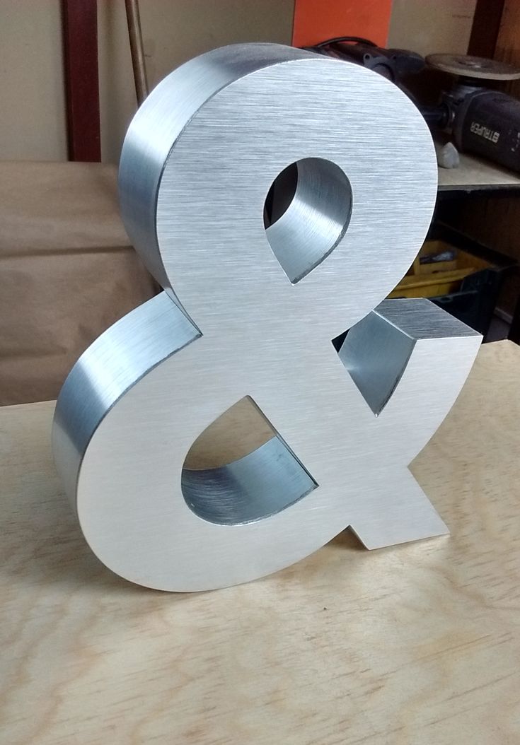 Letras 3D Aluminio Cepillado